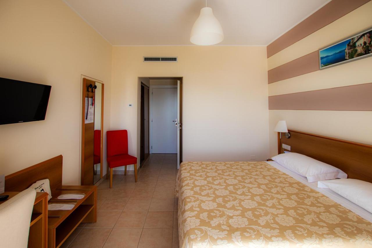 Hotel Alpi Baveno Zewnętrze zdjęcie