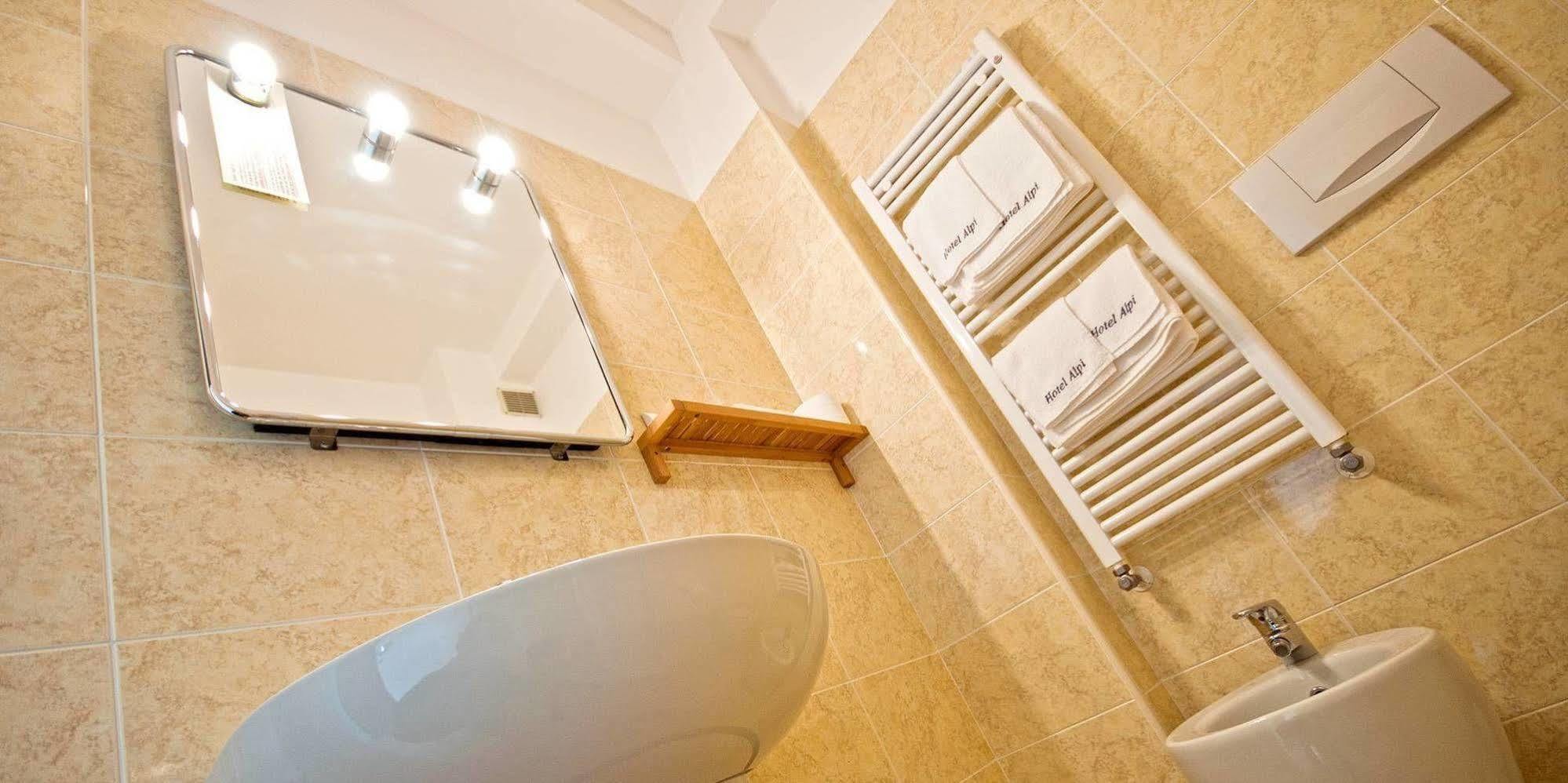 Hotel Alpi Baveno Zewnętrze zdjęcie